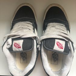 Vans knu skool
