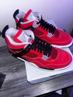 Jordan 4 Toro Bravo (size 11)