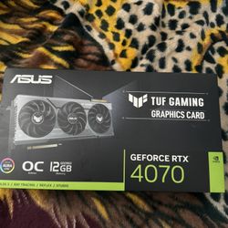 RTX 4070 ASUS TUF