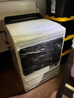 Washer and dryer like new
