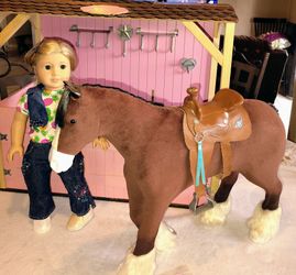 Pre-owned Beautiful American Girl Doll 2017 & Retired Clydesdale Horse 2014 + the Our Generation stable.