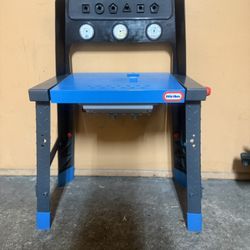 Little Tikes Kids Workshop Tool Bench Table Play Station