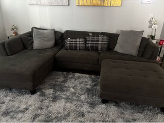 Gray Sectional with ottoman
