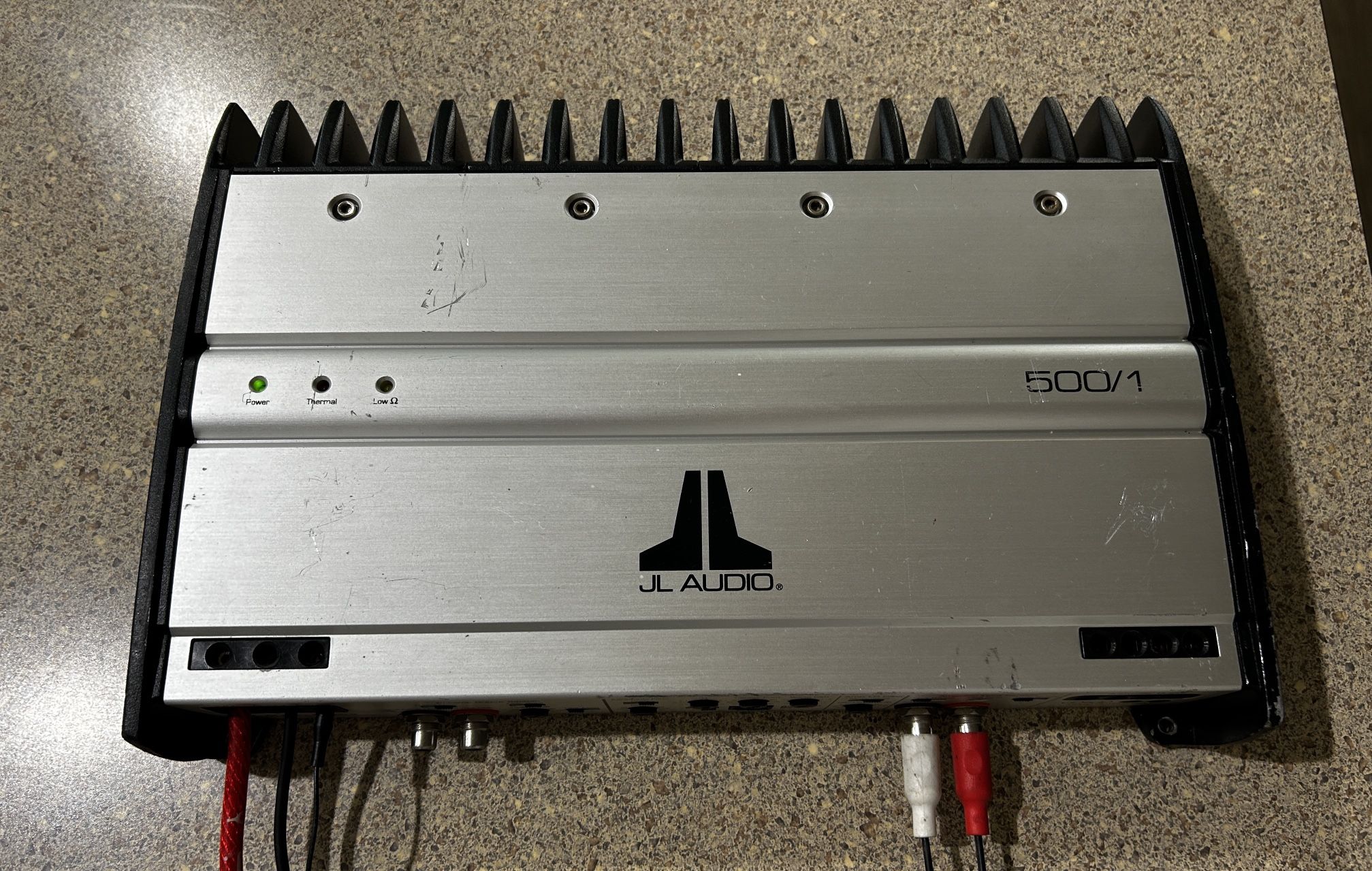 Old school Car Amp JL Audio Class D Amplifier 1channel Monoblock 500watts RMS for bass only Slash V1 Series 