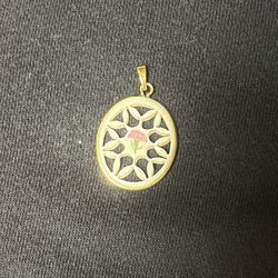 Gold Lenox Pendant
