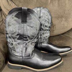 Size 9 Cowboy Boots For Men with Wide Square Toe Western Retro Boot Durable Classic Fashionable Embroidered Pull On Slip Resistant Boots