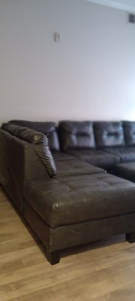 Ashley Furniture Faux Leather Sectional With Ottoman