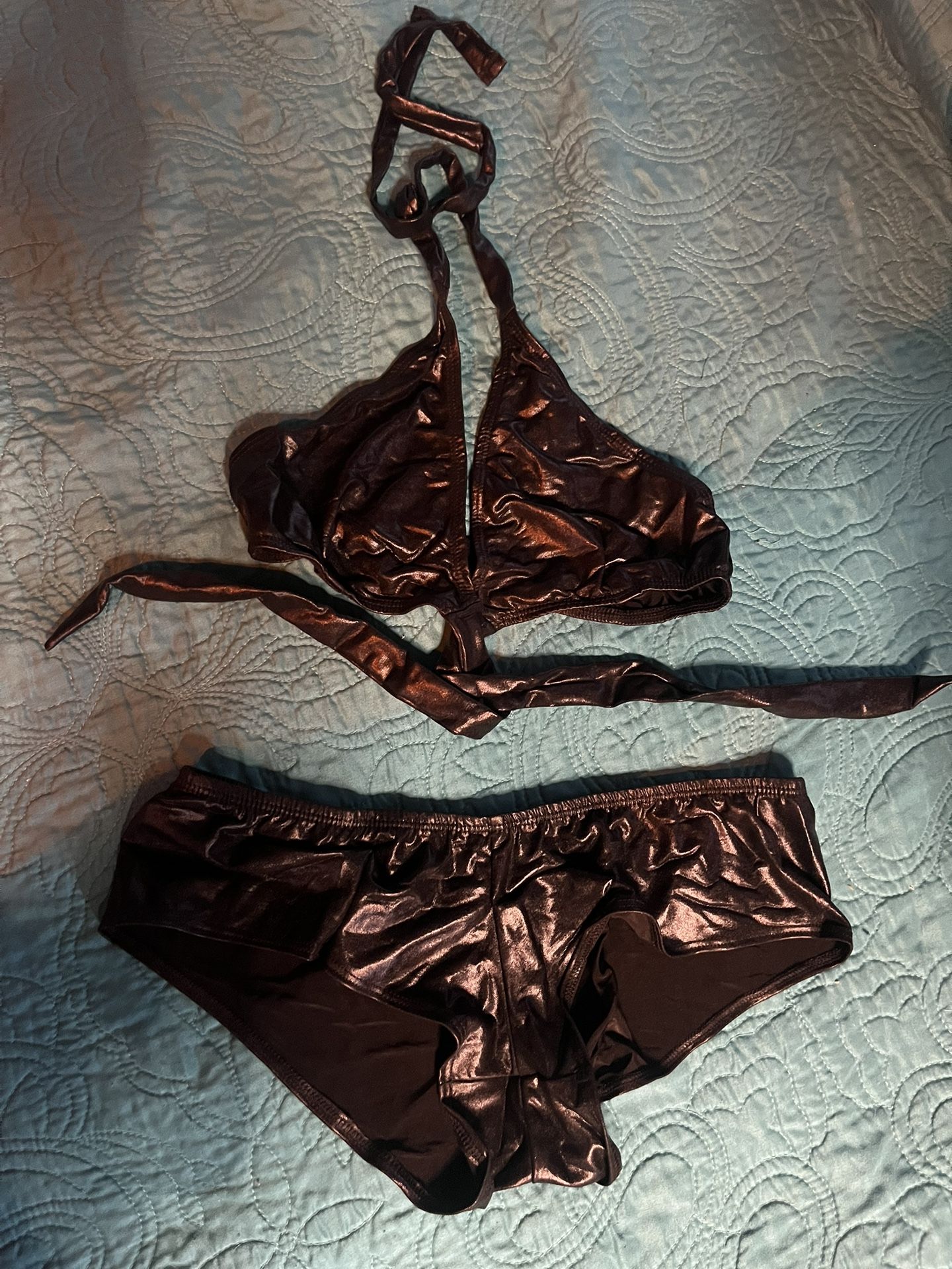 Exotic Outfit