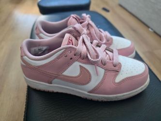 Nike Dunk Low
Little Kids' Shoes
