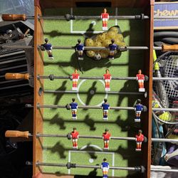 Table top foosball table