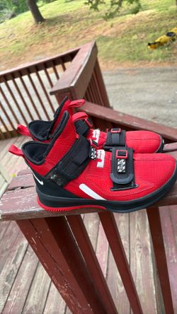 Nike Lebron soldier 13 SFG University Red