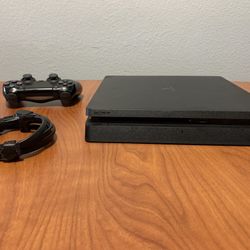 PS4 Slim 1 Tb 