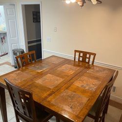Kitchen Table with Center Leaf & Chairs