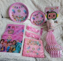 Cocomelon party decorations for Girl