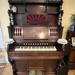 1880 Pump Organ