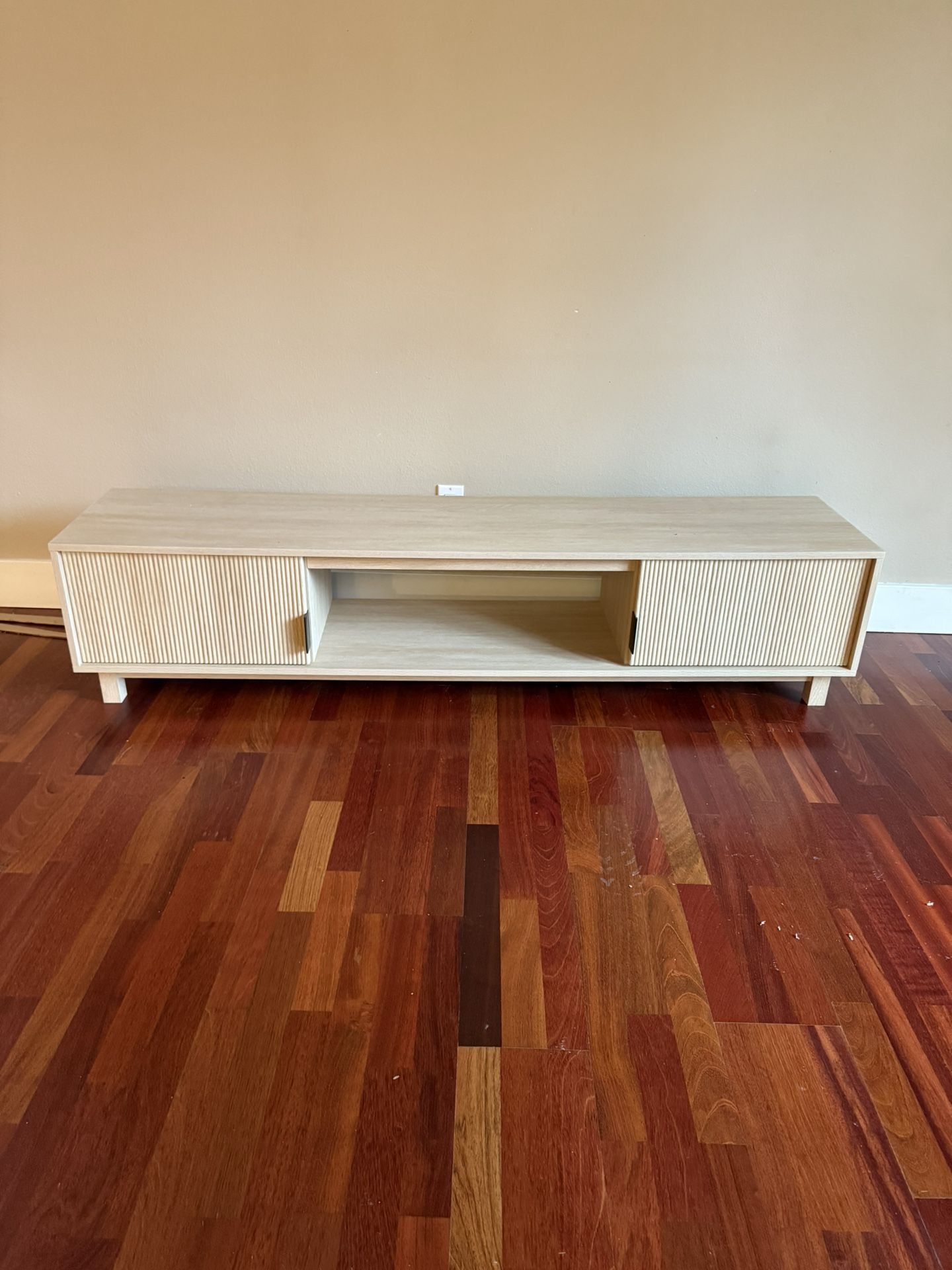 72” Mid Century Modern Tv Stand