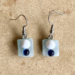 🔵 Beautiful blue and white charm earrings with circle drops
