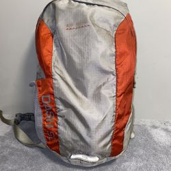 Kathmandu Outdoors Dash SL 18L Backpack
