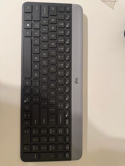 Logitech K470 Slim Wireless Keyboard & Pebble M350 Mouse Combo – Lightly Used (Under 2 Months)