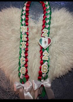 $30 MEXICO PRE-MADE GRADUATION LEI