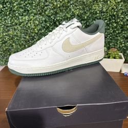 Nike Air Force 1 Size 11