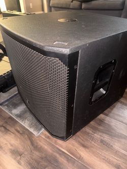 EV subwoofer EKX-18SP