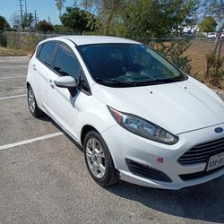 2016 Ford Fiesta