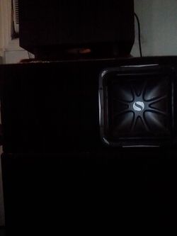 L7 12"kicker sub
