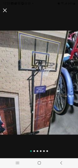  Basketball Hoop
