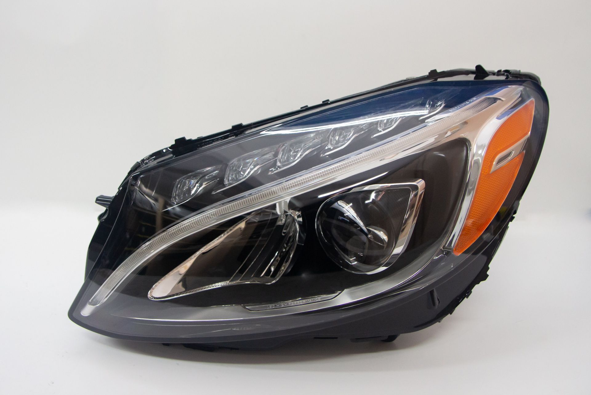 2015-2018 Mercedes Headlight C Class C300 OEM Original Perfect 