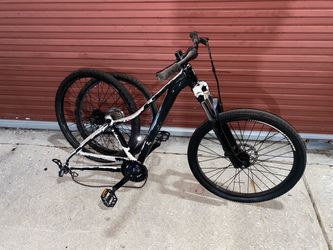 Mountain Bike