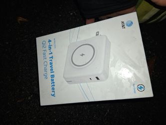 AT&T Wireless 4-in-1 Travel Battery Qi2 Fast Charge