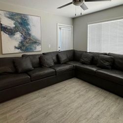 Free Delivery Grey Sectional Couch 