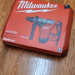 Milwaukee Corded Electric 15amp  1 3/4" SDS Max Rotary Hammer 
