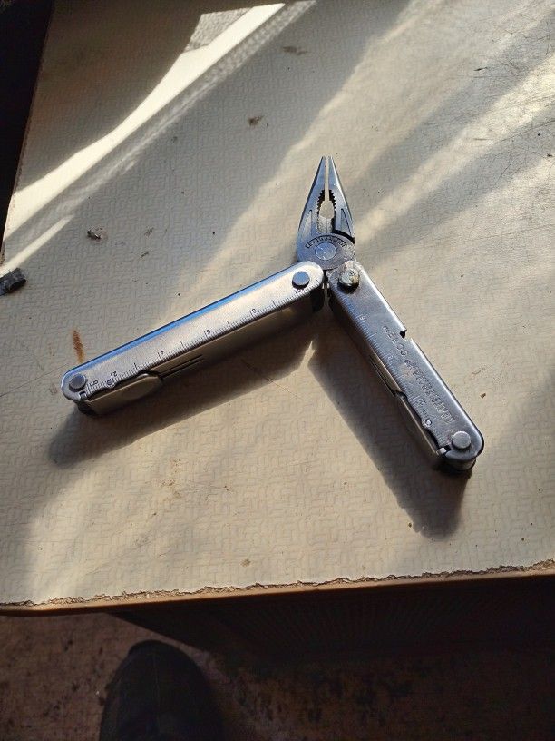Leatherman Core Multi Tool