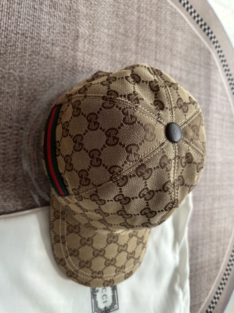 Gucci hats