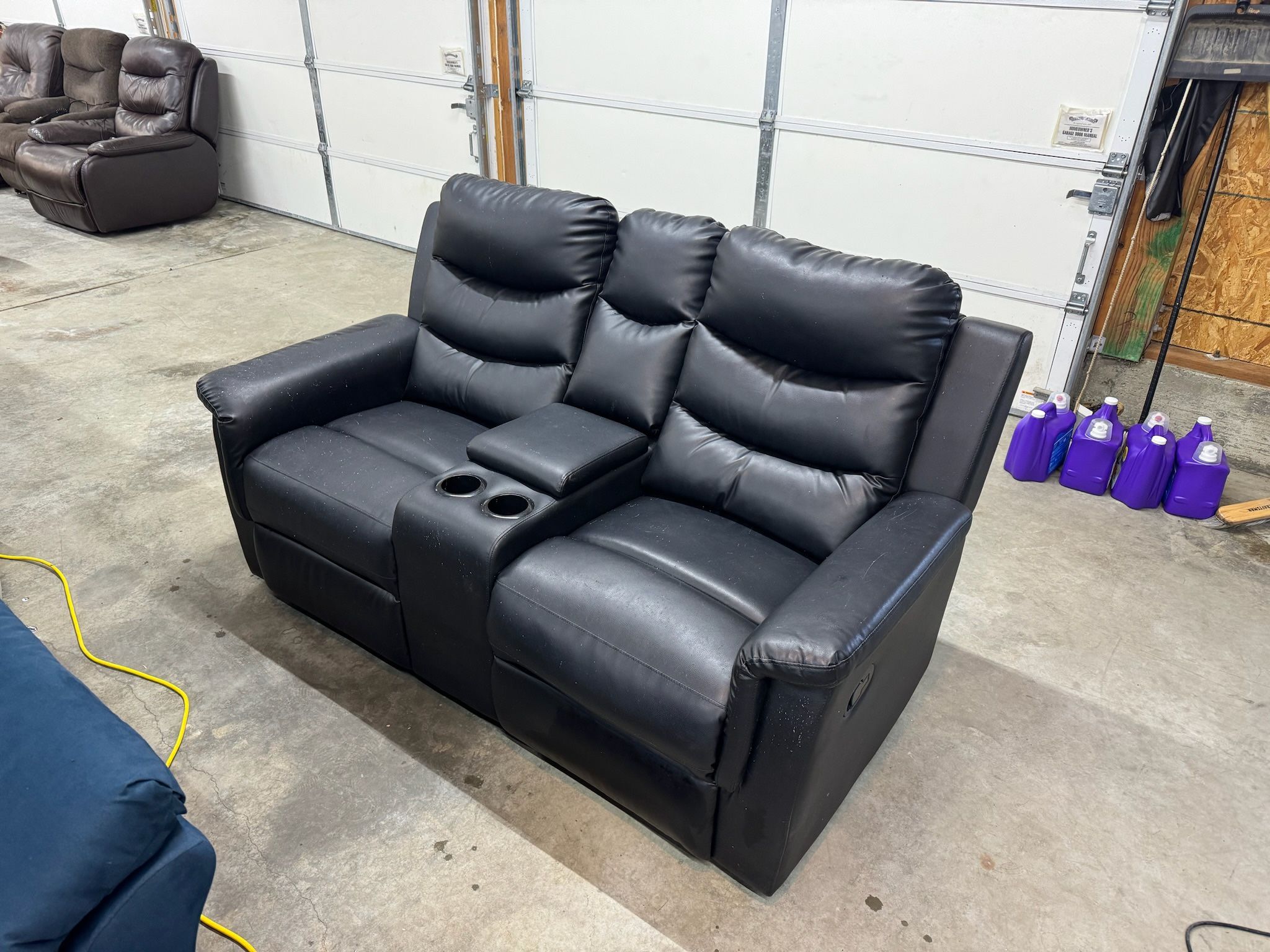 Reclining Couch (WE DELIVER)
