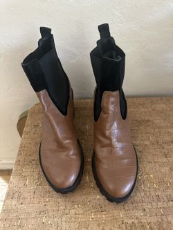 Dolce Vita Brown/Tan And Black Leather Boots