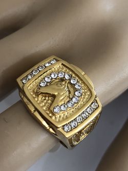 Good luck horse with cz ring size 11