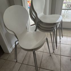 Dining/Kitchen Chairs x 6