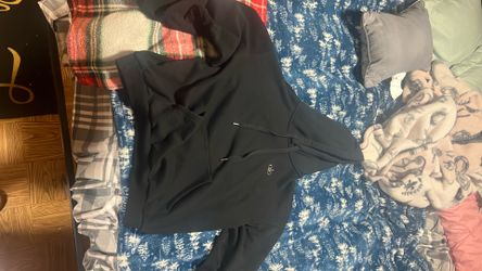 Alo hoodie