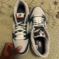 Nike Dunks 