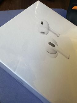New Apple AirPods Wireless Earbuds 2nd Generation