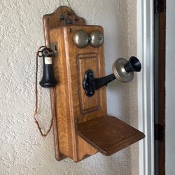 Antique Kellogg Company Oak Wall Mount Telephone