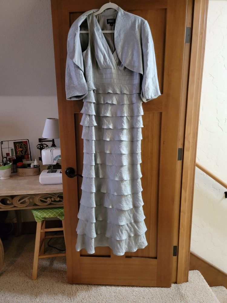 Four Different Formal Floor Length Dresses For Cruise, Wedding Guest, Prom Etc.