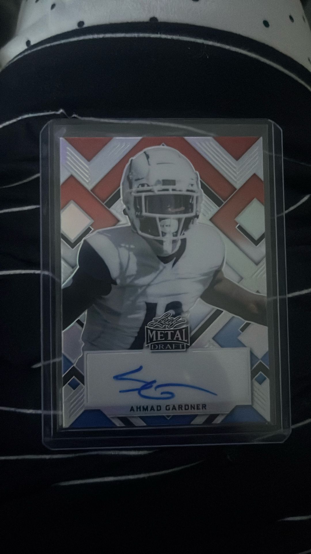 Sauce Gardner 8/10 Autograph Sport Card