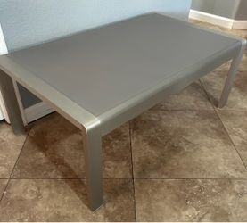 (NEW) 40” Wide Silver Metal Coffee Table W/ Tempered Glass Top