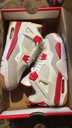 size 7 Nike new