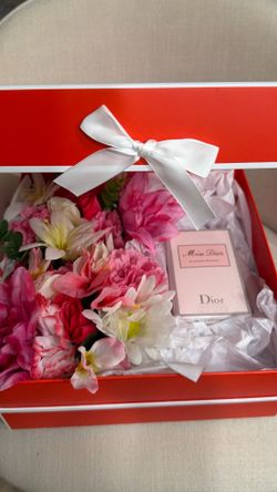 Mother’s Day perfume box