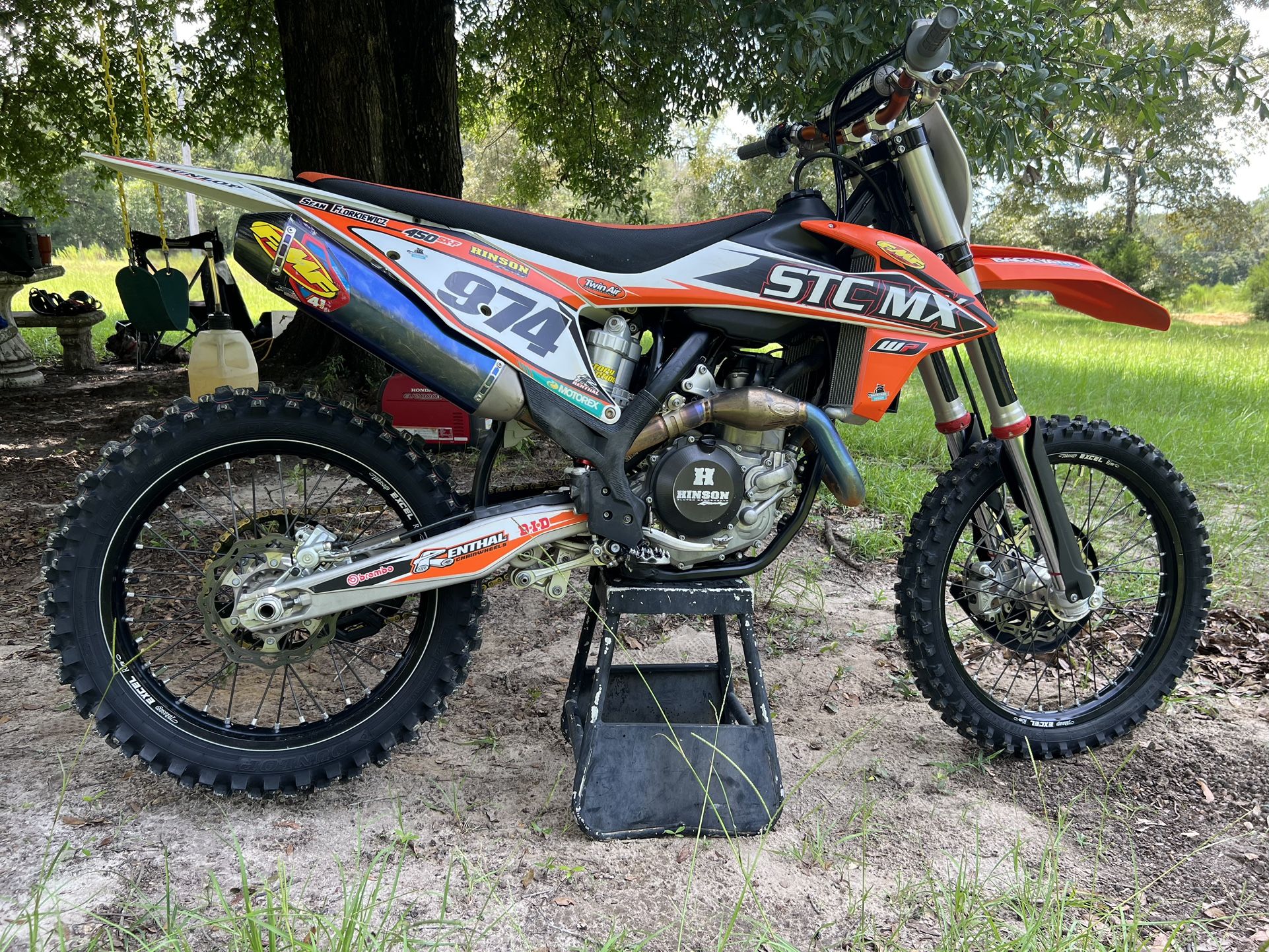 2020 KTM 450 SXF dirtbike